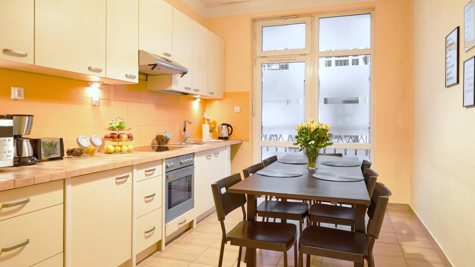 Spacious Apartments Zyblikiewicza Street Krakow Poland